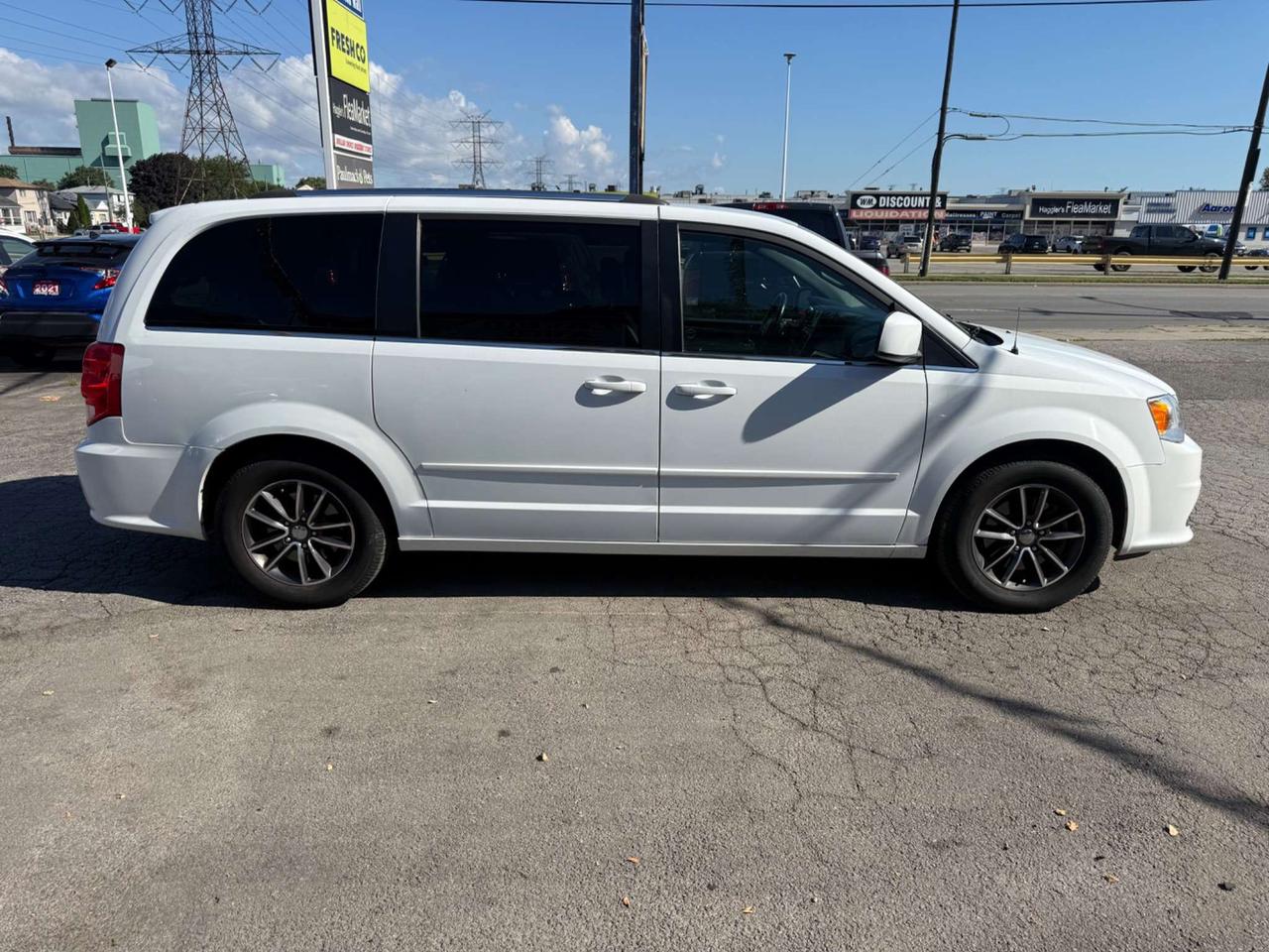2016 Dodge Grand Caravan SXT Premium Plus *Certified* Photo