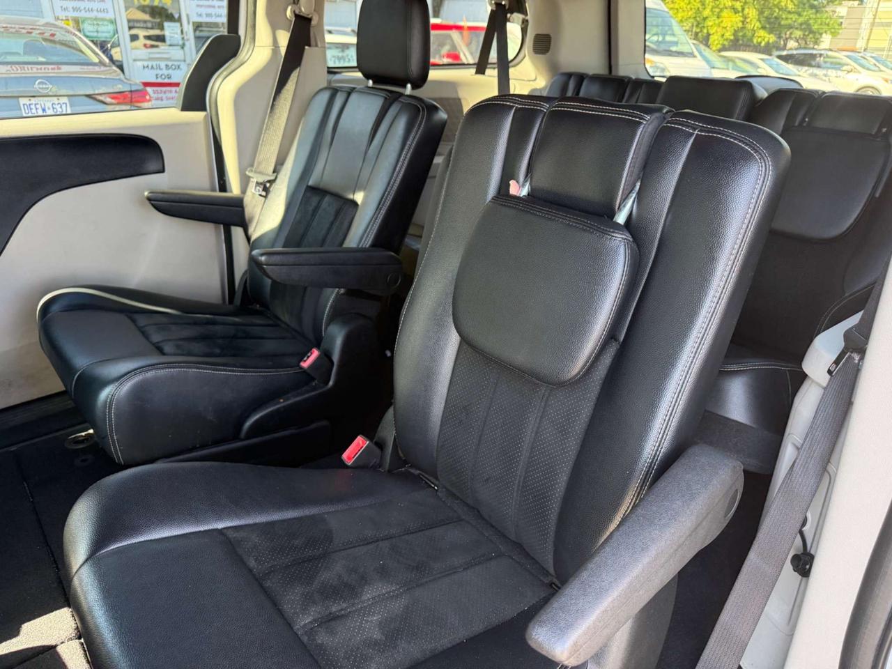 2016 Dodge Grand Caravan SXT Premium Plus *Certified* Photo
