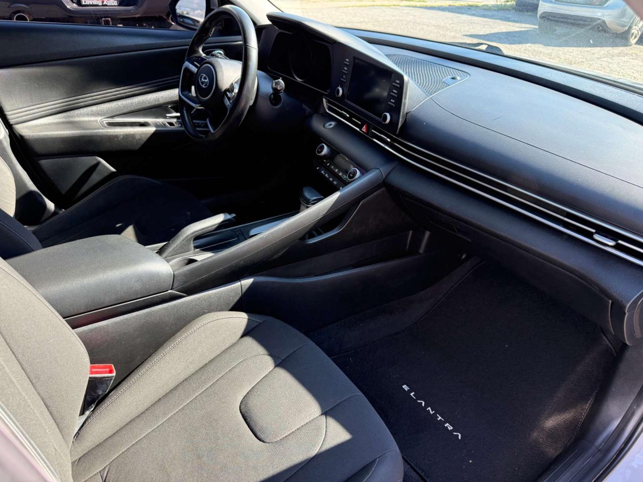 2021 Hyundai Elantra Preferred w/Sun & Tech Package *Certified* Photo