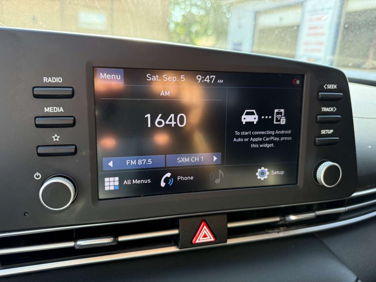 2021 Hyundai Elantra Preferred w/Sun & Tech Package *Certified* Photo
