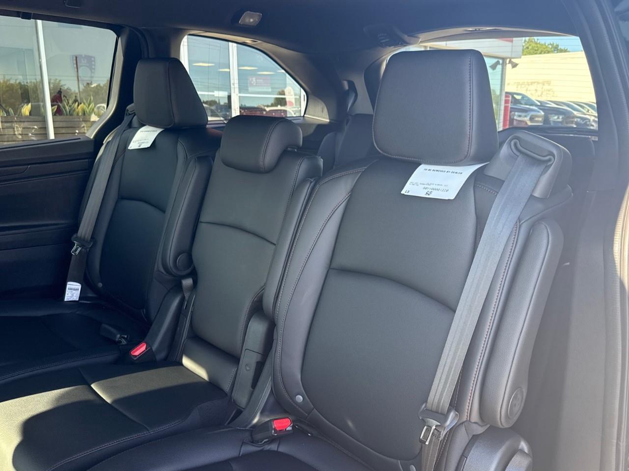 2027 Honda Odyssey Sport-L Passenger Van Photo