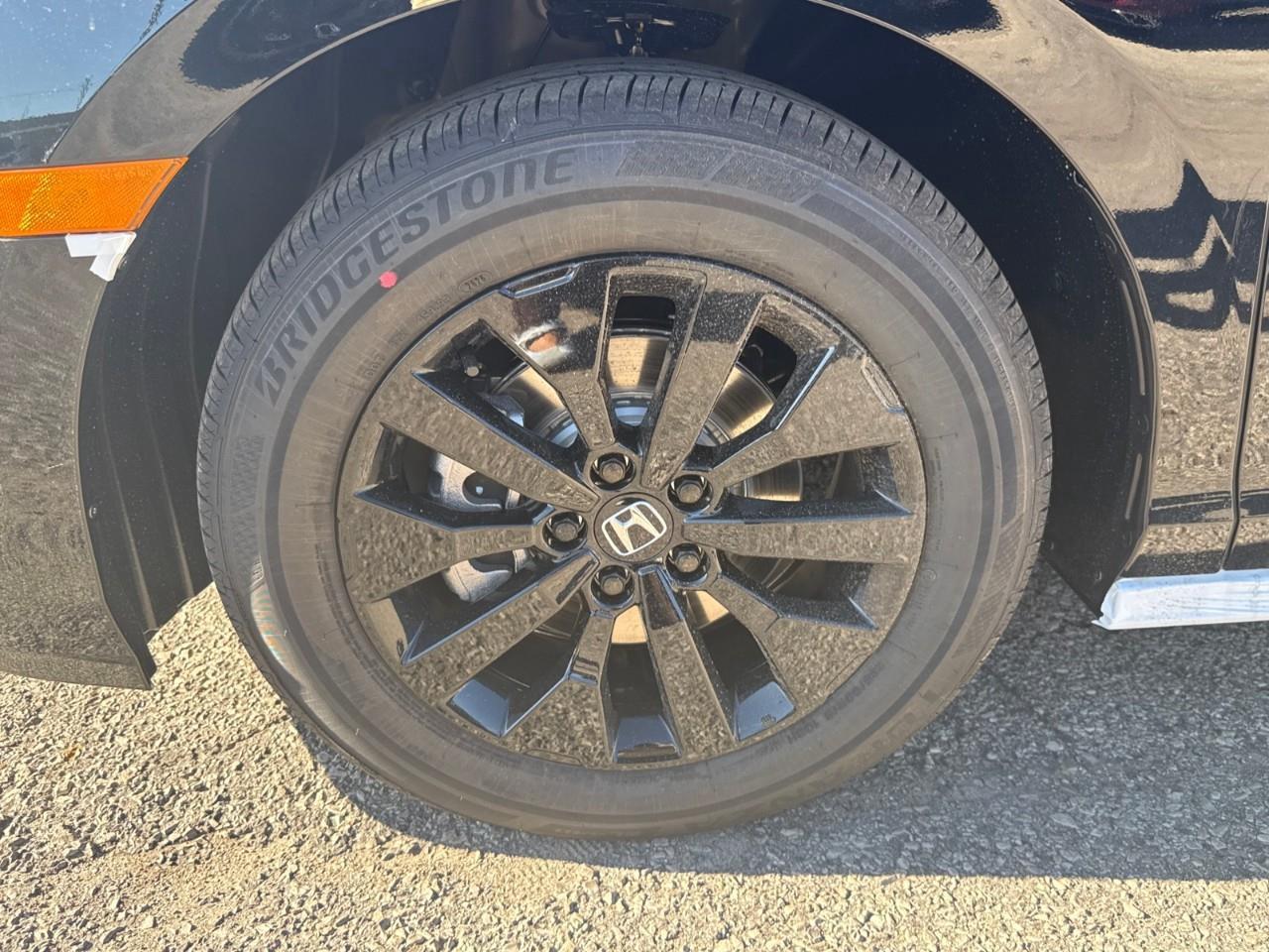 2027 Honda Odyssey Sport-L Passenger Van Photo