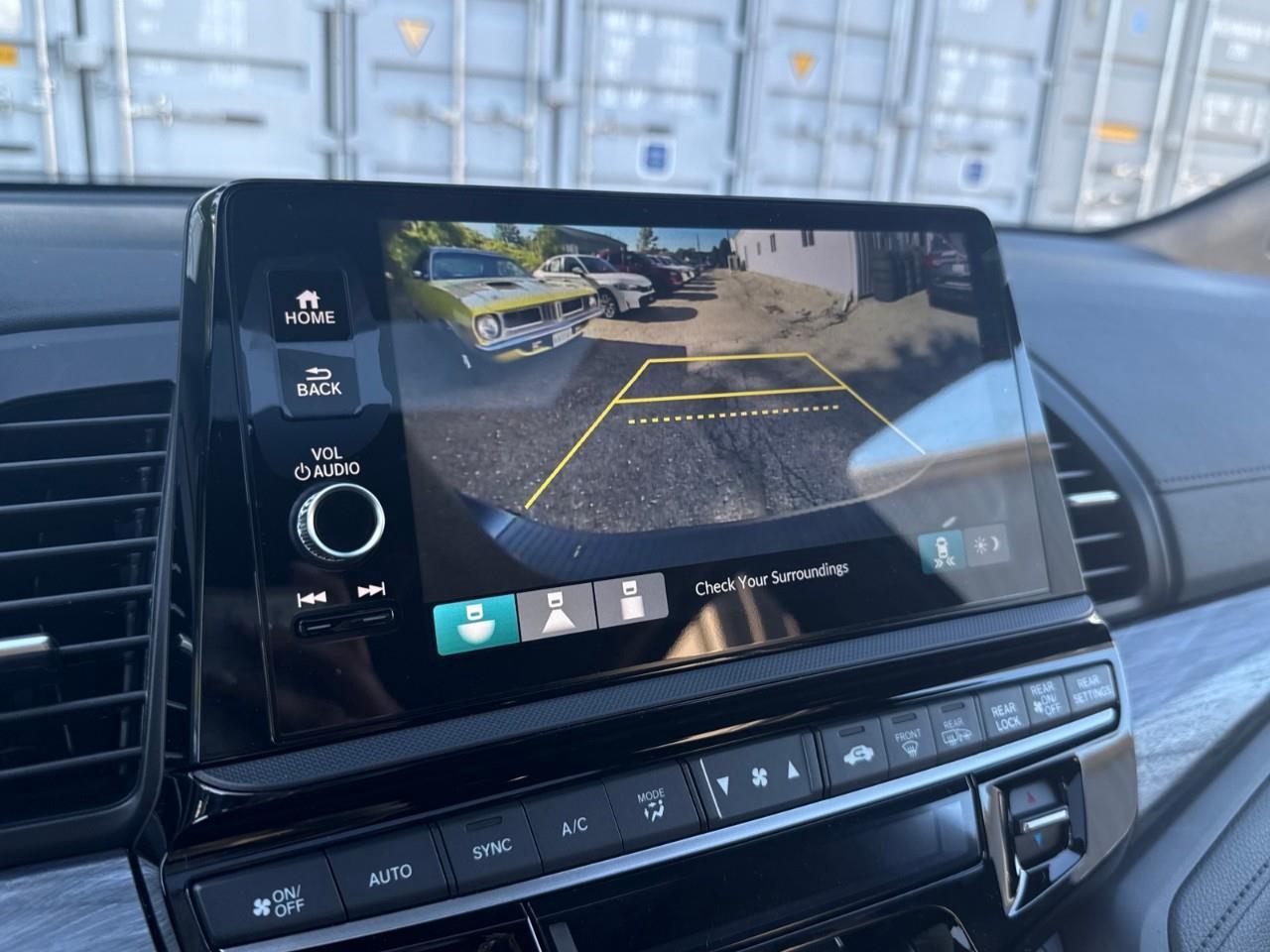 2027 Honda Odyssey Sport-L Passenger Van Photo