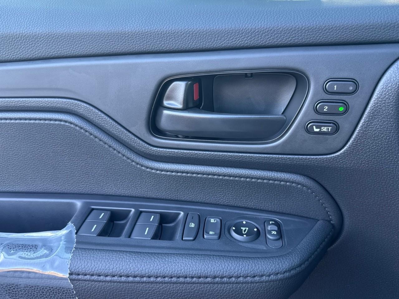 2027 Honda Odyssey Sport-L Passenger Van Photo