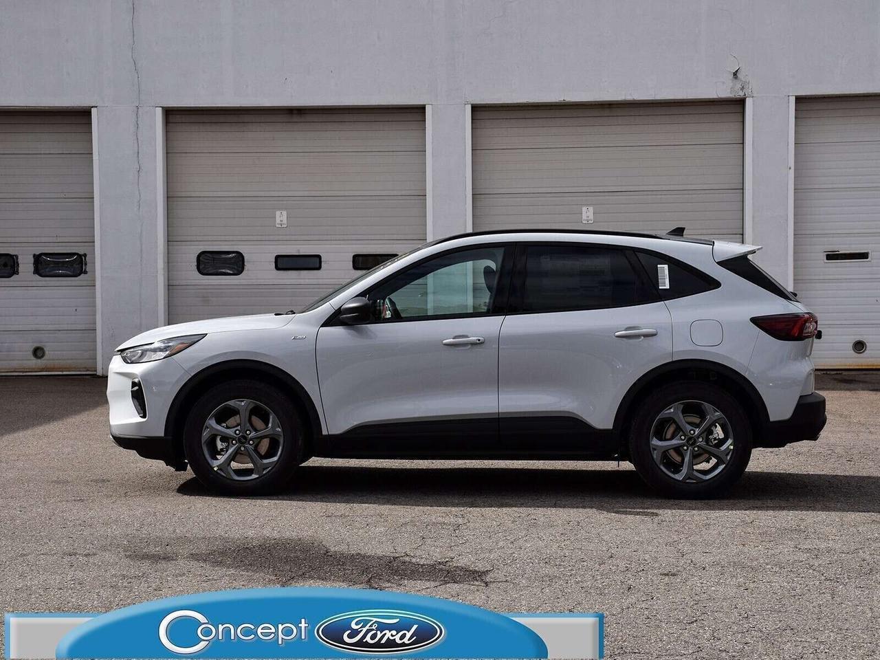2025 Ford Escape ST-Line Photo