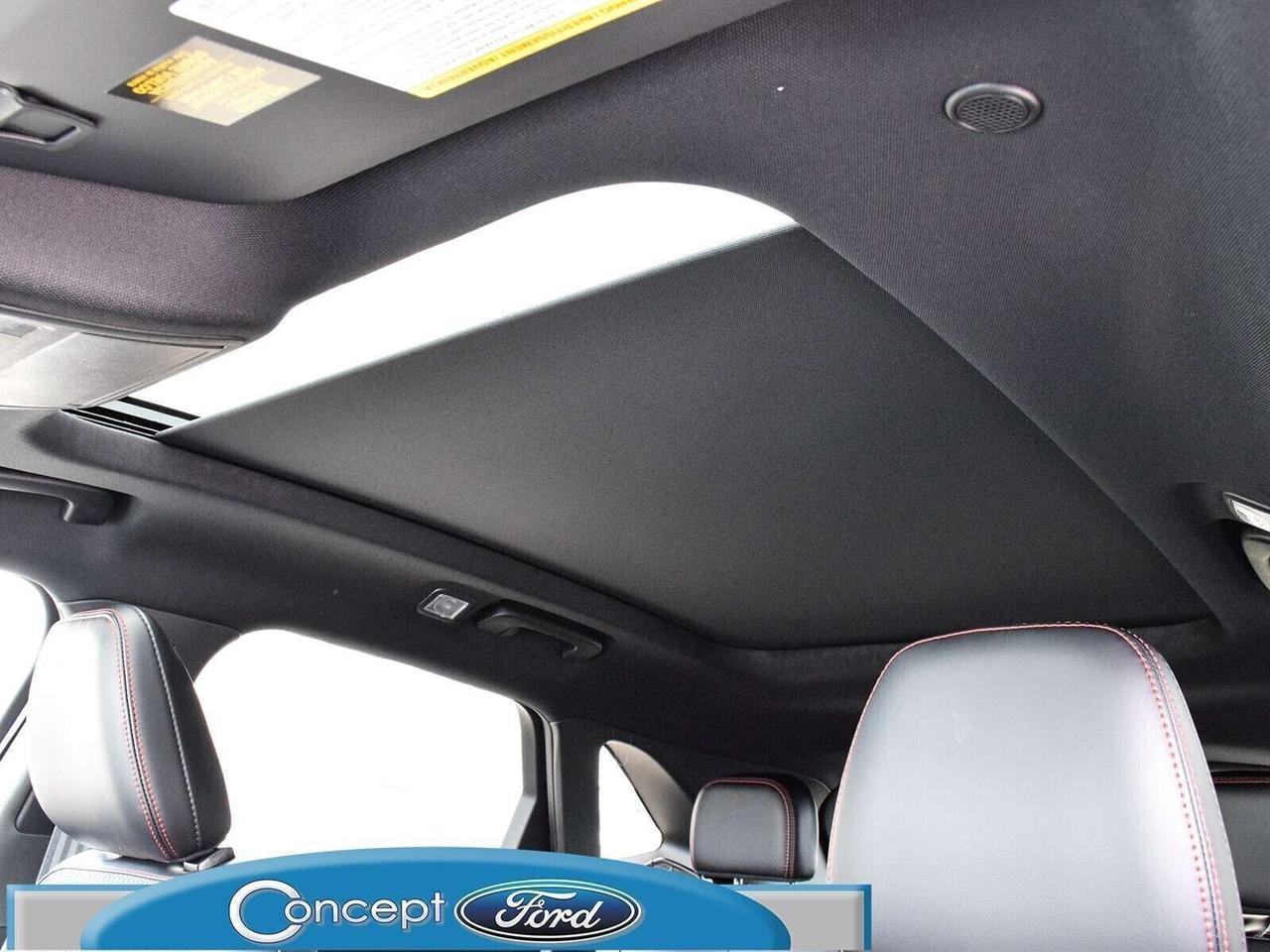 2025 Ford Escape ST-Line Photo