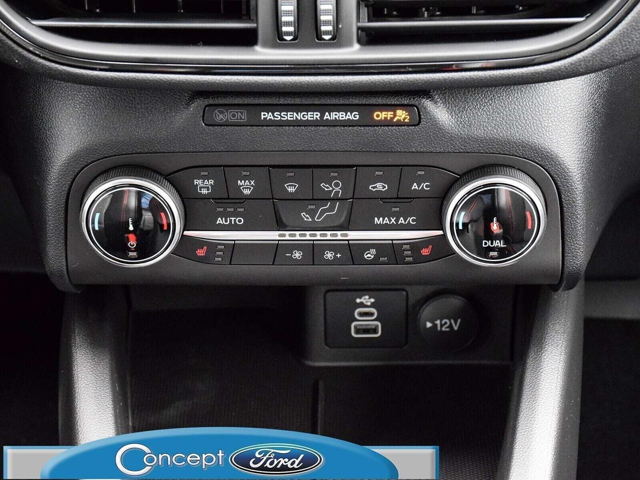 2025 Ford Escape ST-Line Photo