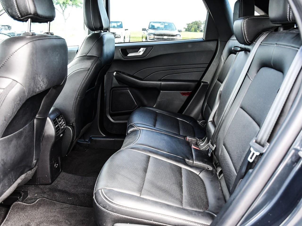 2022 Ford Escape PHEV Titanium NAV | HTD SEATS | HTD STEERING | ADAPTIVE CRUISE Photo