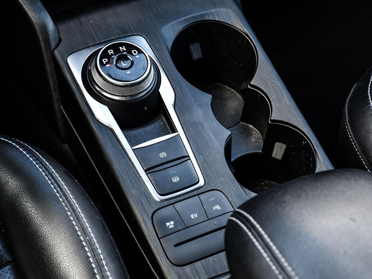 2022 Ford Escape PHEV Titanium NAV | HTD SEATS | HTD STEERING | ADAPTIVE CRUISE Photo