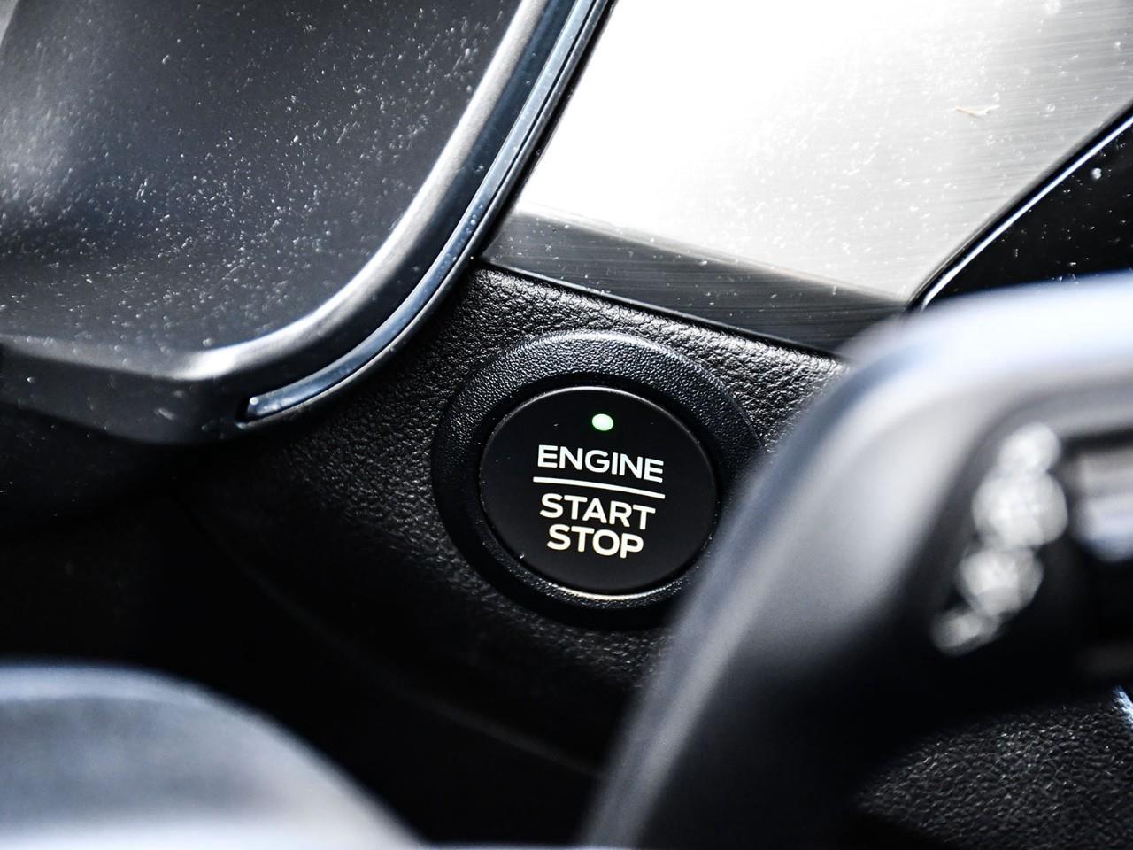 2022 Ford Escape PHEV Titanium NAV | HTD SEATS | HTD STEERING | ADAPTIVE CRUISE Photo