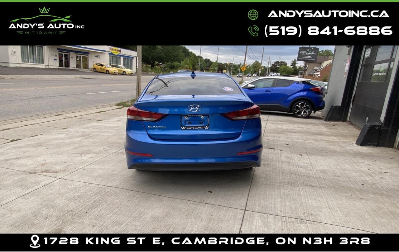 2017 Hyundai Elantra ! AUTO ! HEATED SEATS ! HEATED WHEEL ! BAC SE Elantra ! AUTO ! HEATED SEATS ! HEATED WHEEL ! Photo