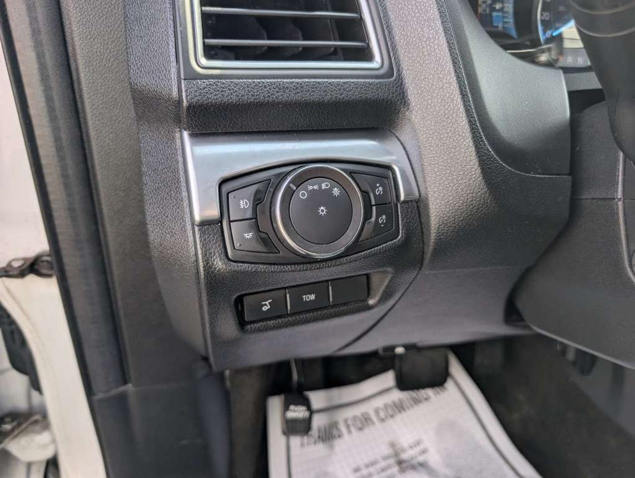 2018 Ford Explorer Sport 4WD NAV LEATHER SUNROOF CAMERA Photo