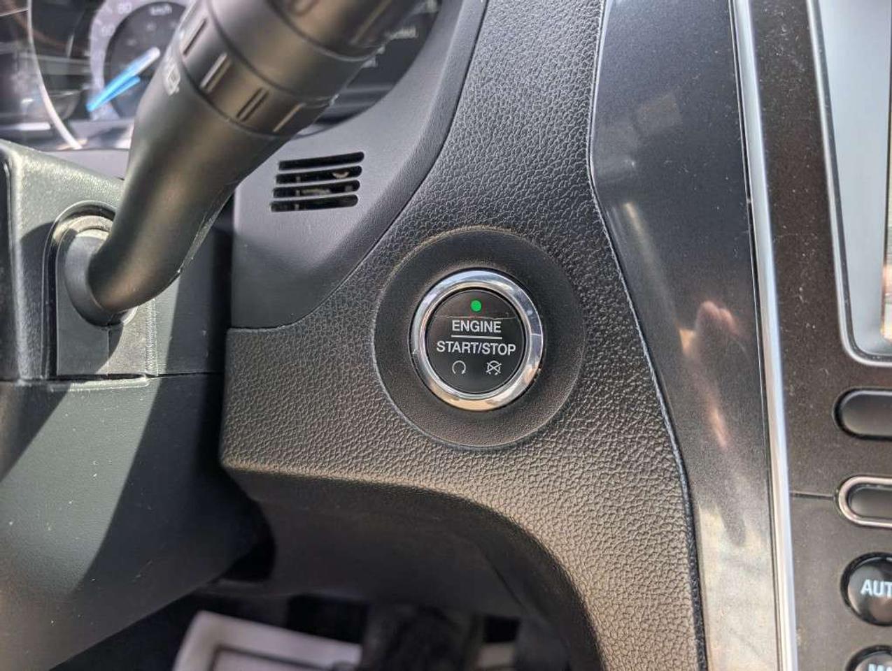 2018 Ford Explorer Sport 4WD NAV LEATHER SUNROOF CAMERA Photo