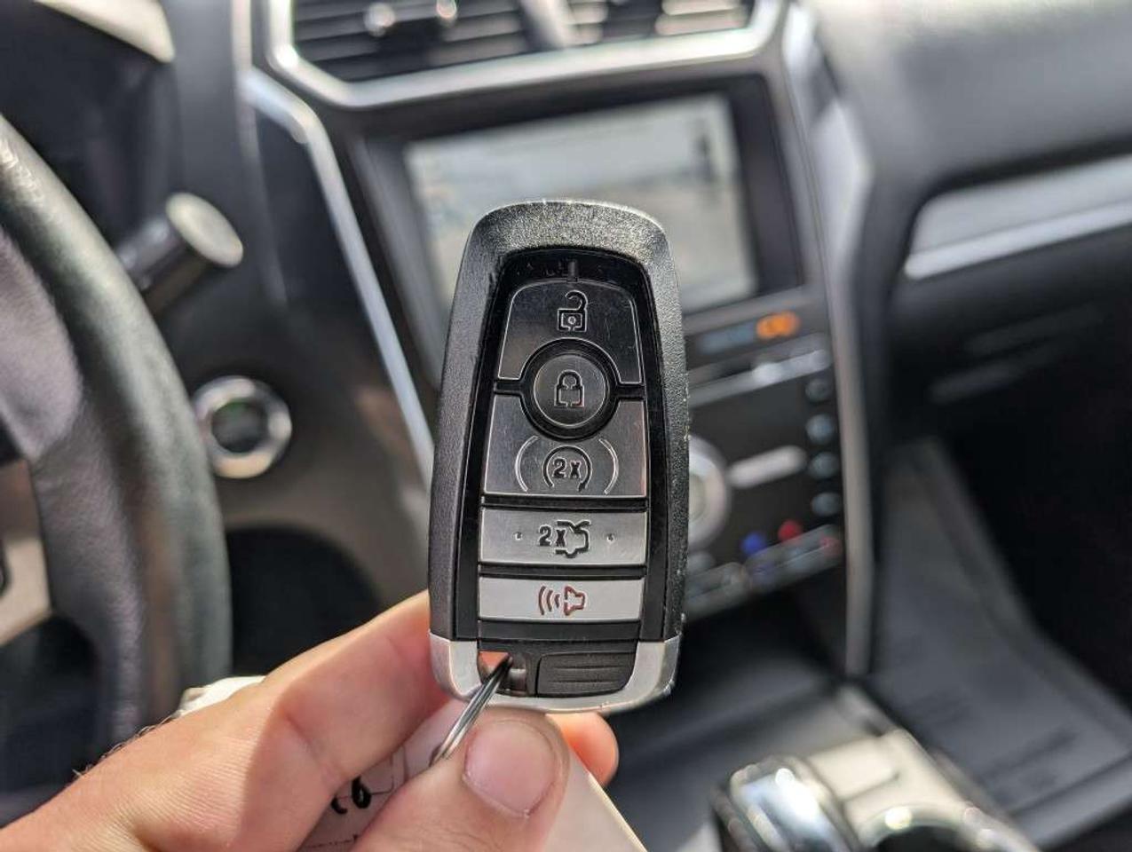 2018 Ford Explorer Sport 4WD NAV LEATHER SUNROOF CAMERA Photo