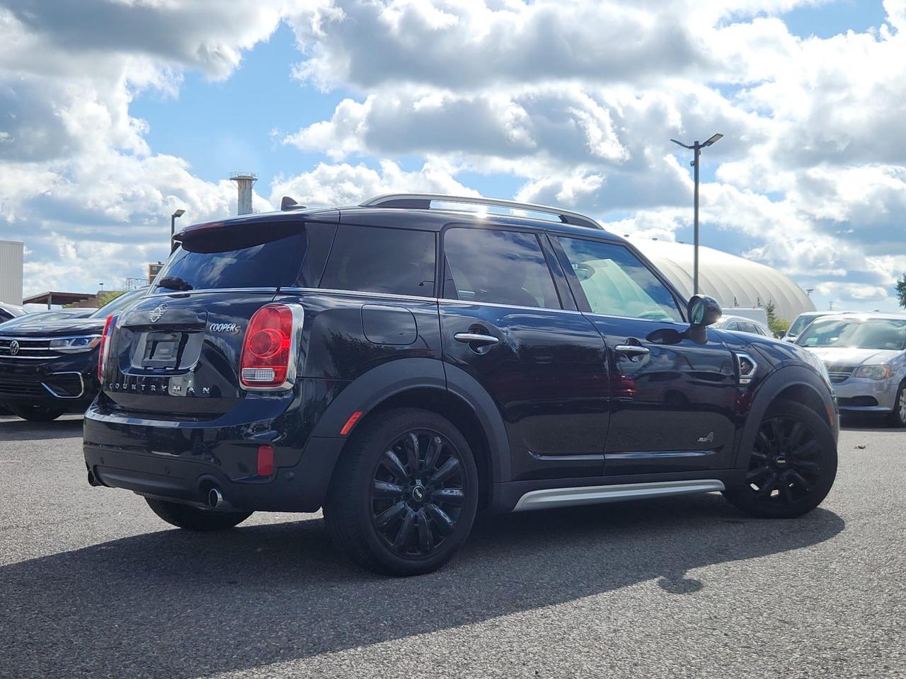 2019 MINI Countryman Cooper S 4dr All-Wheel Drive ALL4 Sport Utility Photo