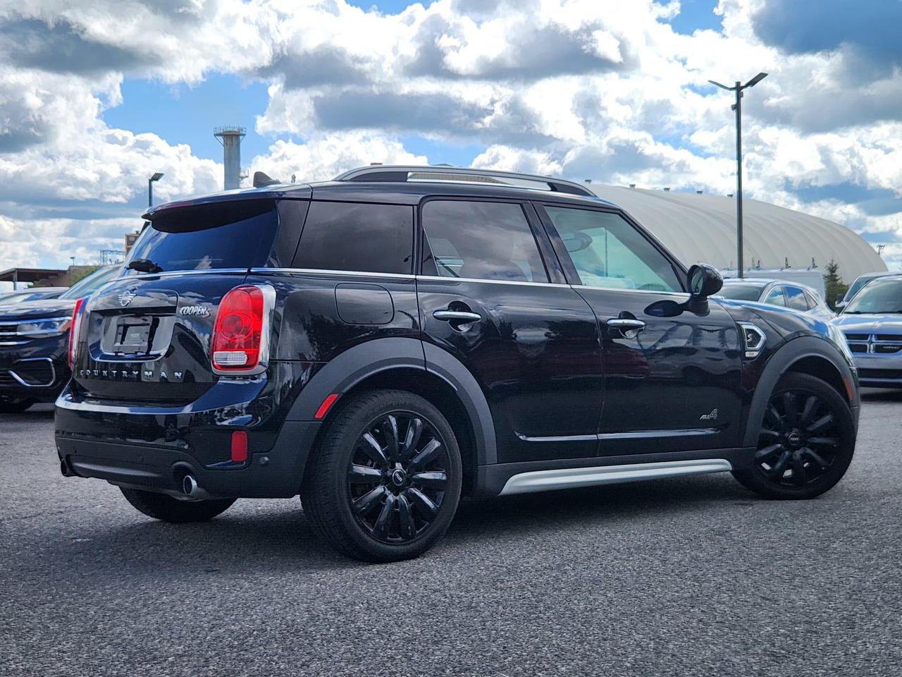 2019 MINI Countryman Cooper S 4dr All-Wheel Drive ALL4 Sport Utility Photo