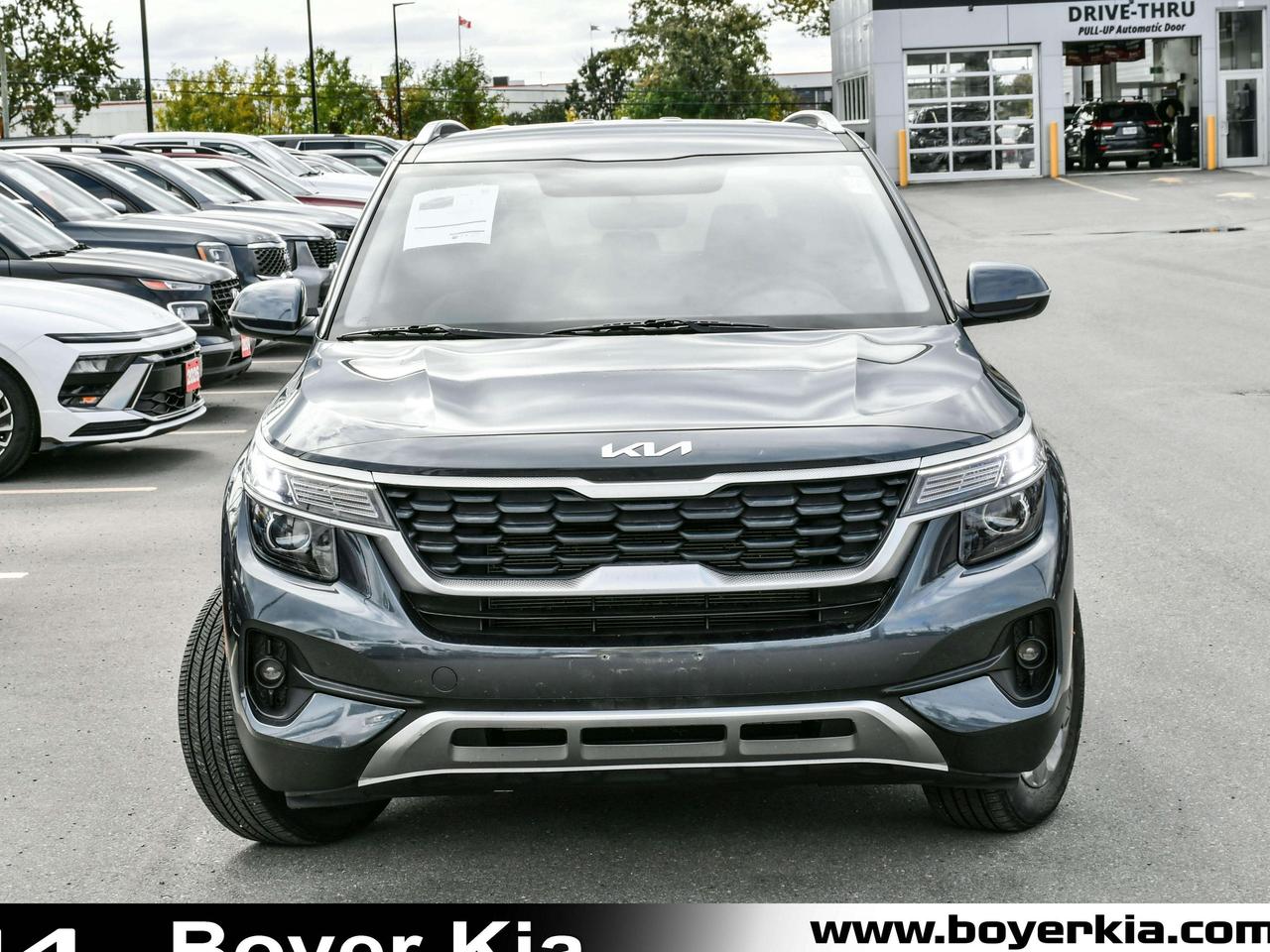 2023 Kia Seltos LX FWD Photo