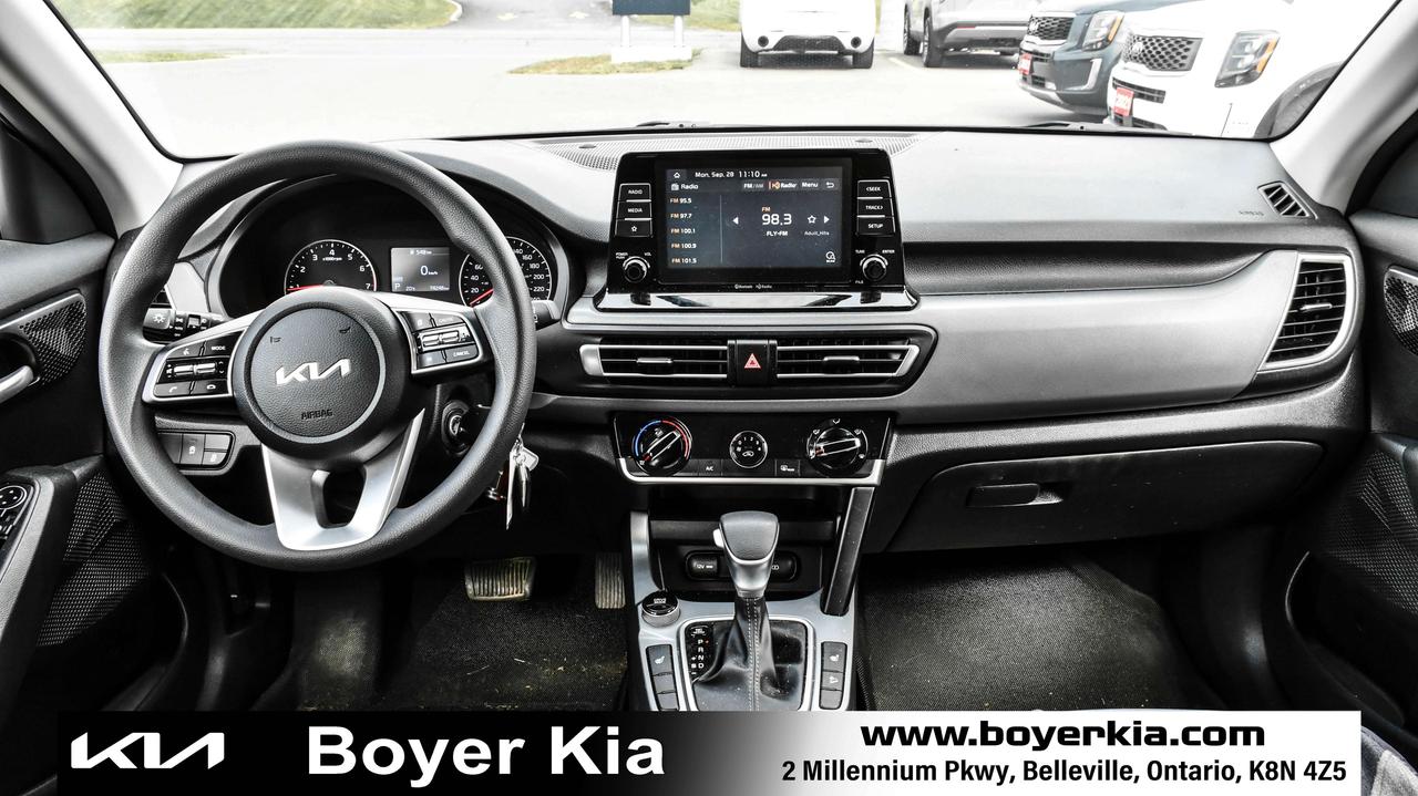 2023 Kia Seltos LX FWD Photo