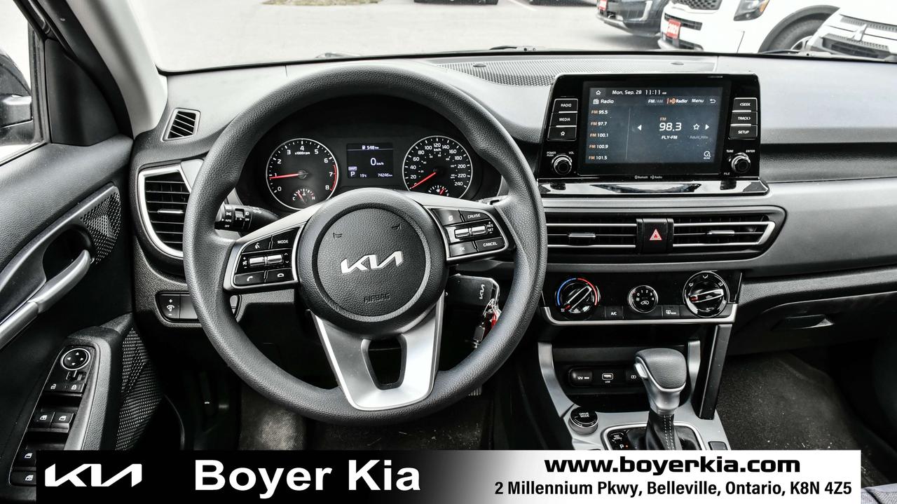 2023 Kia Seltos LX FWD Photo
