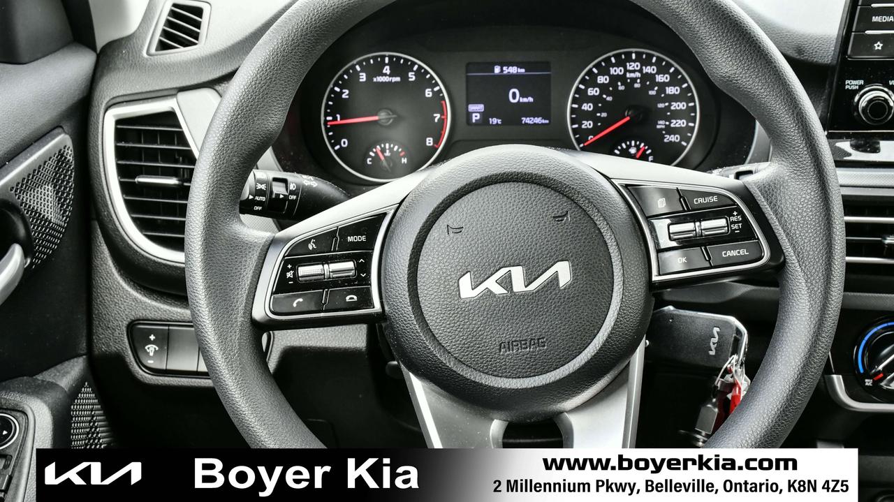 2023 Kia Seltos LX FWD Photo