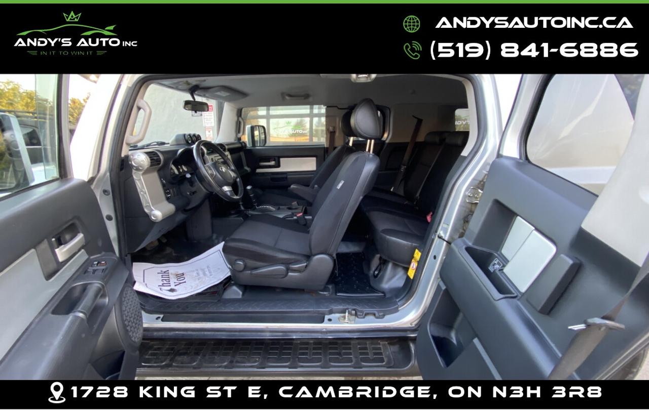 2007 Toyota FJ Cruiser ! LOW KM ! ONE OWNER ! POWER WNDOWS ! FJ CRUISER ! LOW KM ! ONE OWNER ! POWER WNDOWS ! Photo