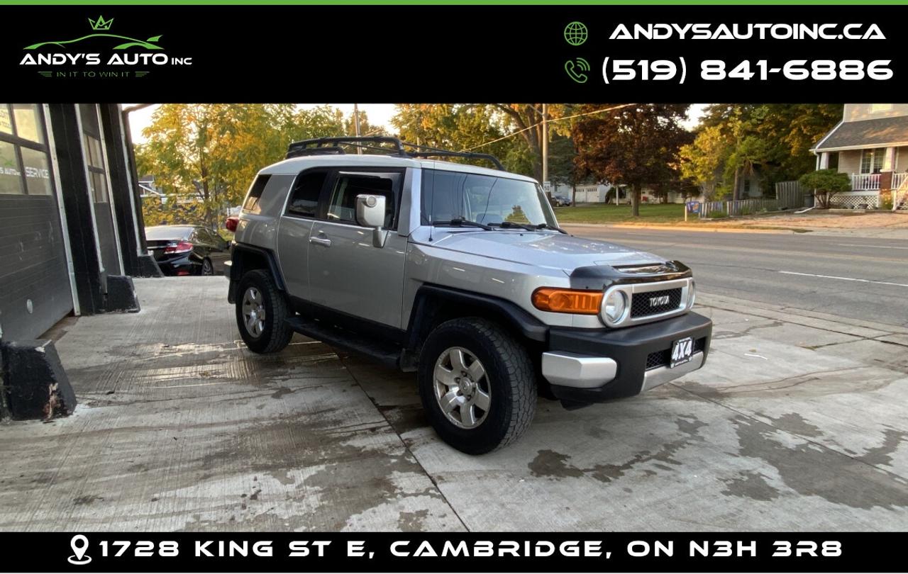 2007 Toyota FJ Cruiser ! LOW KM ! ONE OWNER ! POWER WNDOWS ! FJ CRUISER ! LOW KM ! ONE OWNER ! POWER WNDOWS ! Photo