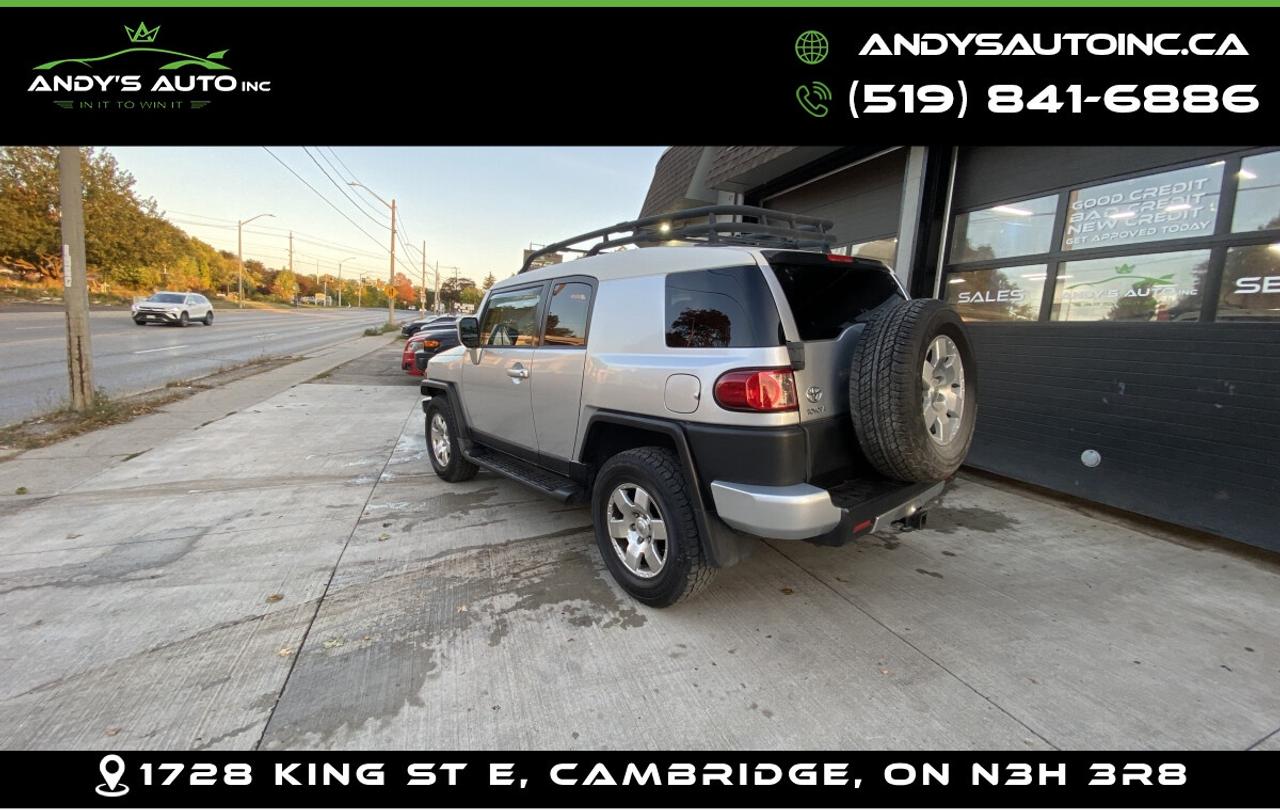 2007 Toyota FJ Cruiser ! LOW KM ! ONE OWNER ! POWER WNDOWS ! FJ CRUISER ! LOW KM ! ONE OWNER ! POWER WNDOWS ! Photo