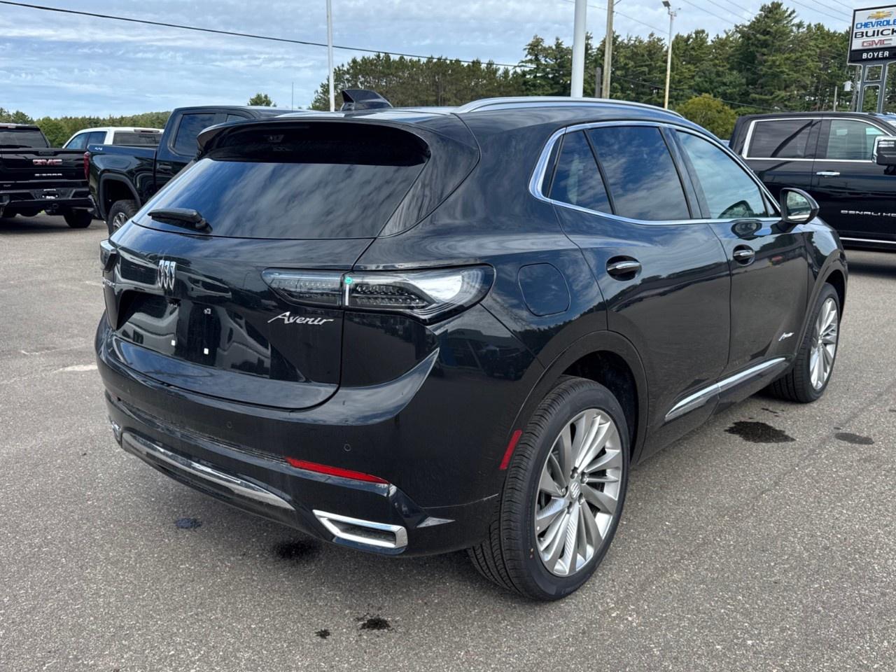 2026 Buick Envision AWD 4dr Avenir Photo4