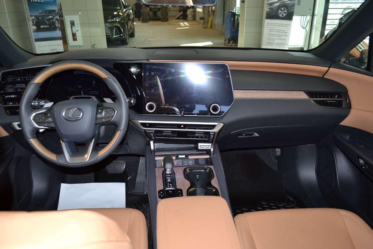 2025 Lexus RX 350 Ultra Luxury Photo