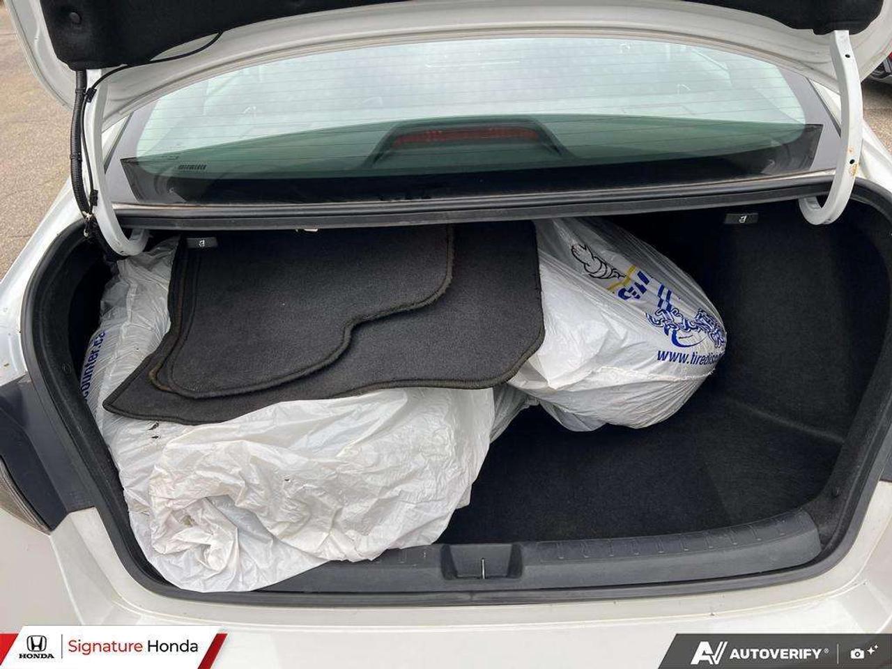 2022 Honda Civic LX Photo
