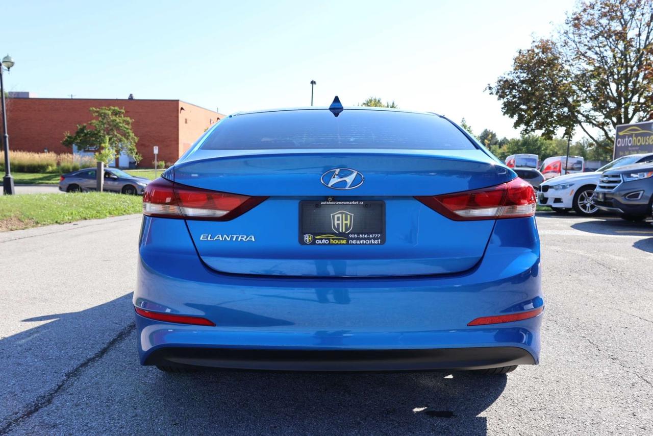 2018 Hyundai Elantra GL-AUTO/BACK UP CAMERA/BLIS/CLOTH/HEATED SEATS & STEERING/CARPLAY/BLUETOOTH Photo