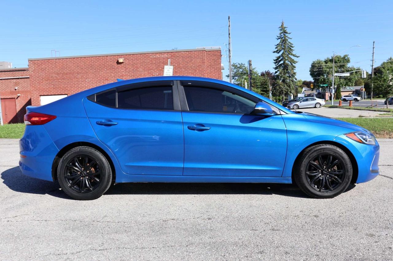 2018 Hyundai Elantra GL-AUTO/BACK UP CAMERA/BLIS/CLOTH/HEATED SEATS & STEERING/CARPLAY/BLUETOOTH Photo