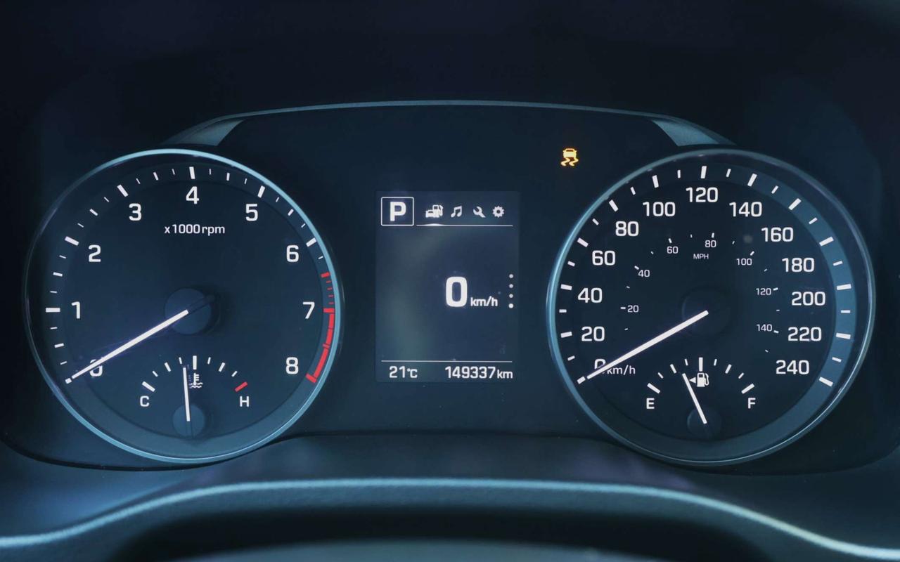 2018 Hyundai Elantra GL-AUTO/BACK UP CAMERA/BLIS/CLOTH/HEATED SEATS & STEERING/CARPLAY/BLUETOOTH Photo