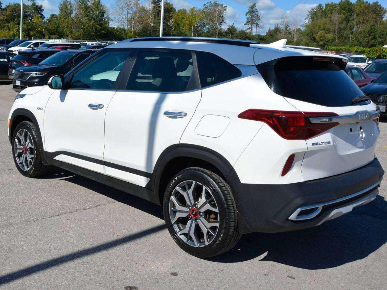 2023 Kia Seltos SX Turbo Photo