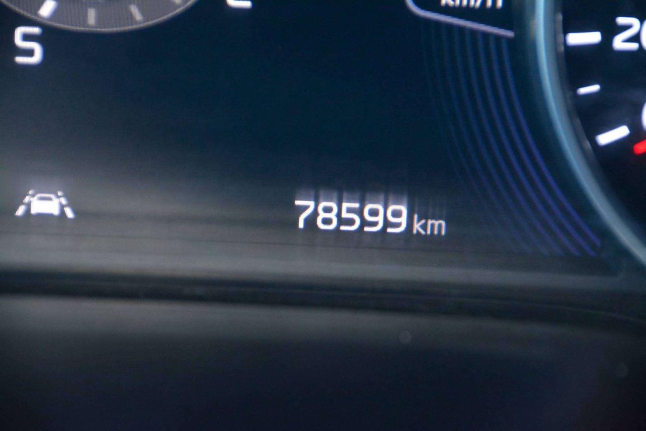 2023 Kia Seltos SX Turbo Photo4
