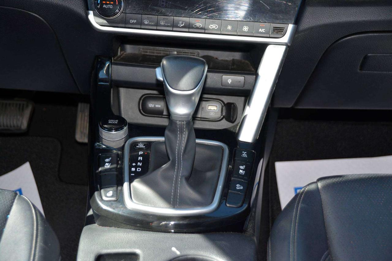 2023 Kia Seltos SX Turbo Photo