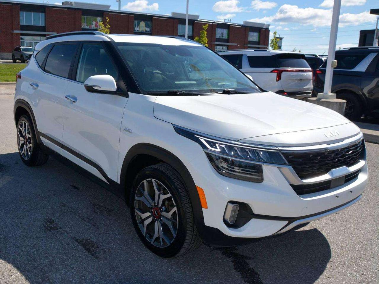 2023 Kia Seltos SX Turbo Photo