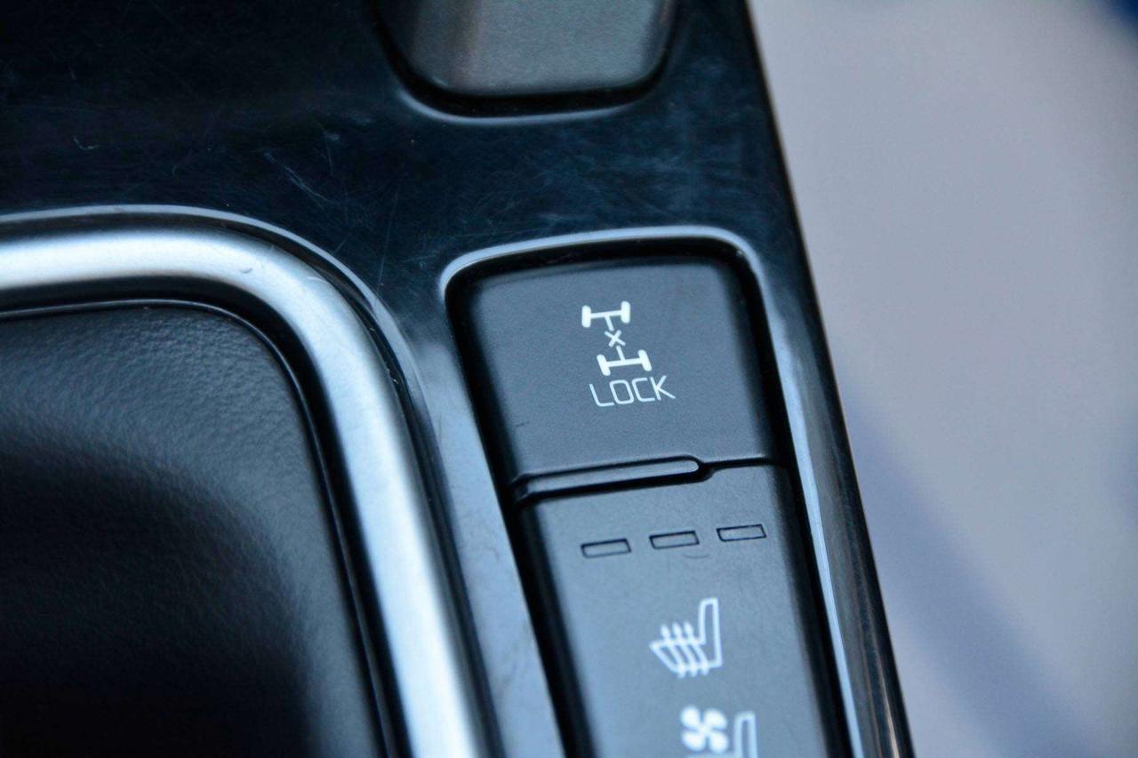 2023 Kia Seltos SX Turbo Photo