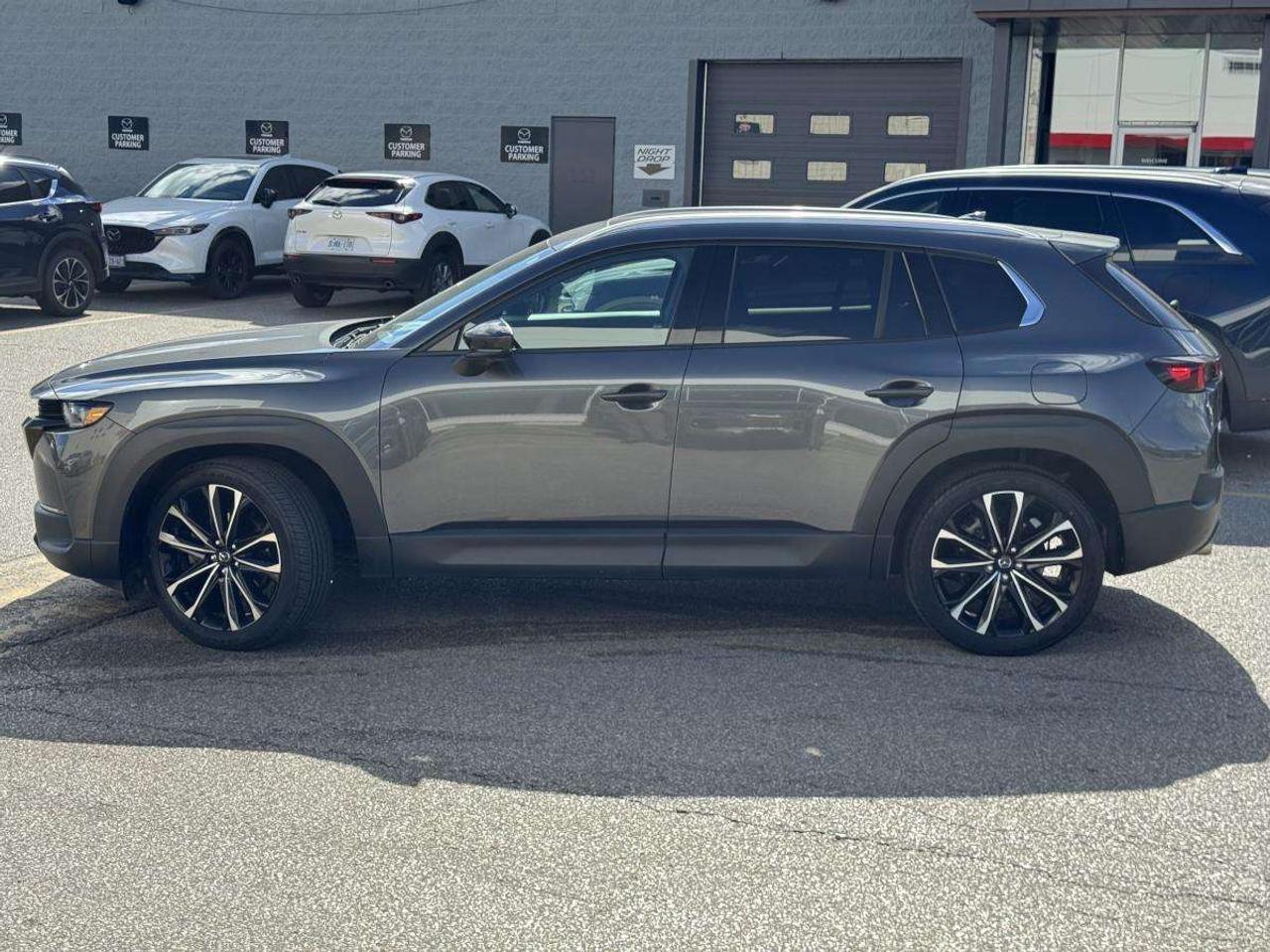 2024 Mazda CX-50 GT AWD/ 2.99% RATE/ CARFAX CLEAN/ CPO/ MUST SEE Photo