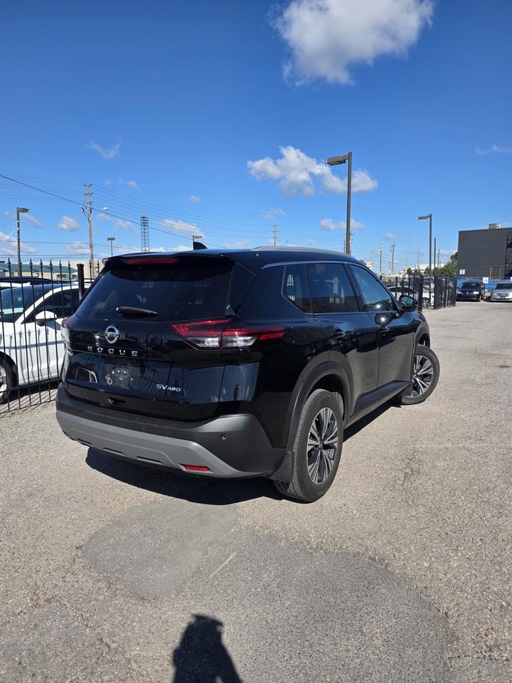 2021 Nissan Rogue SV Photo