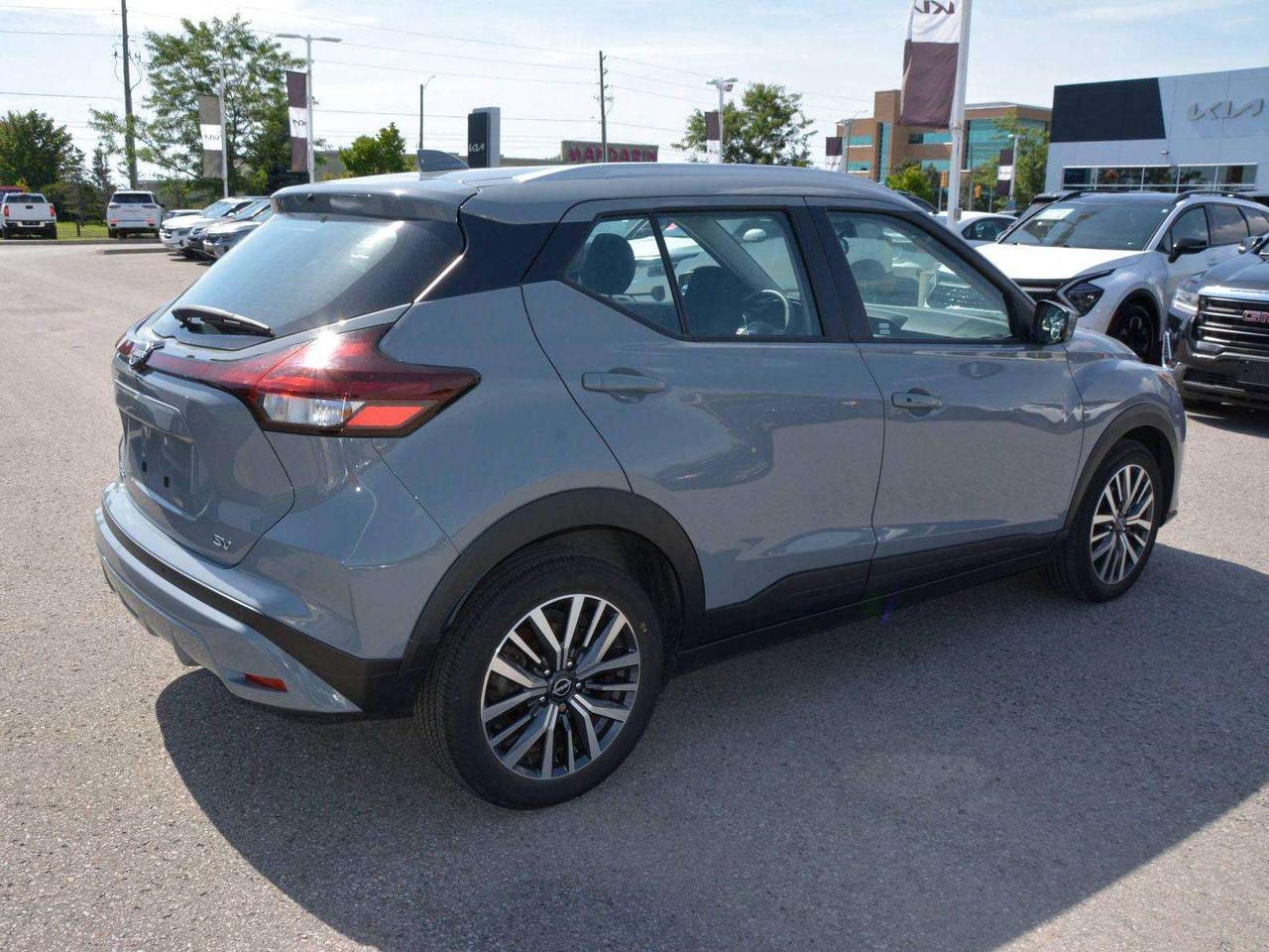 2024 Nissan Kicks SV Photo