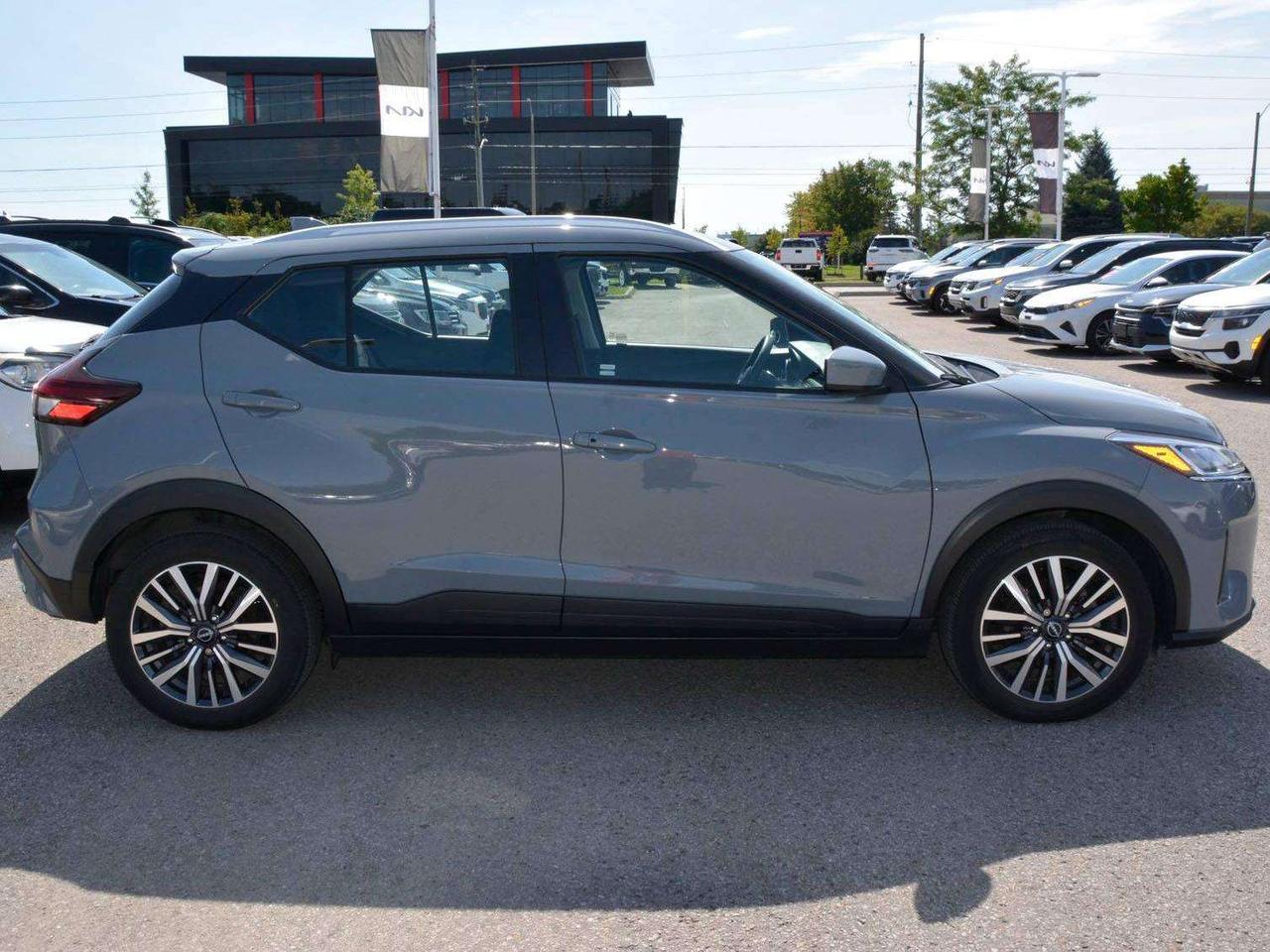 2024 Nissan Kicks SV Photo
