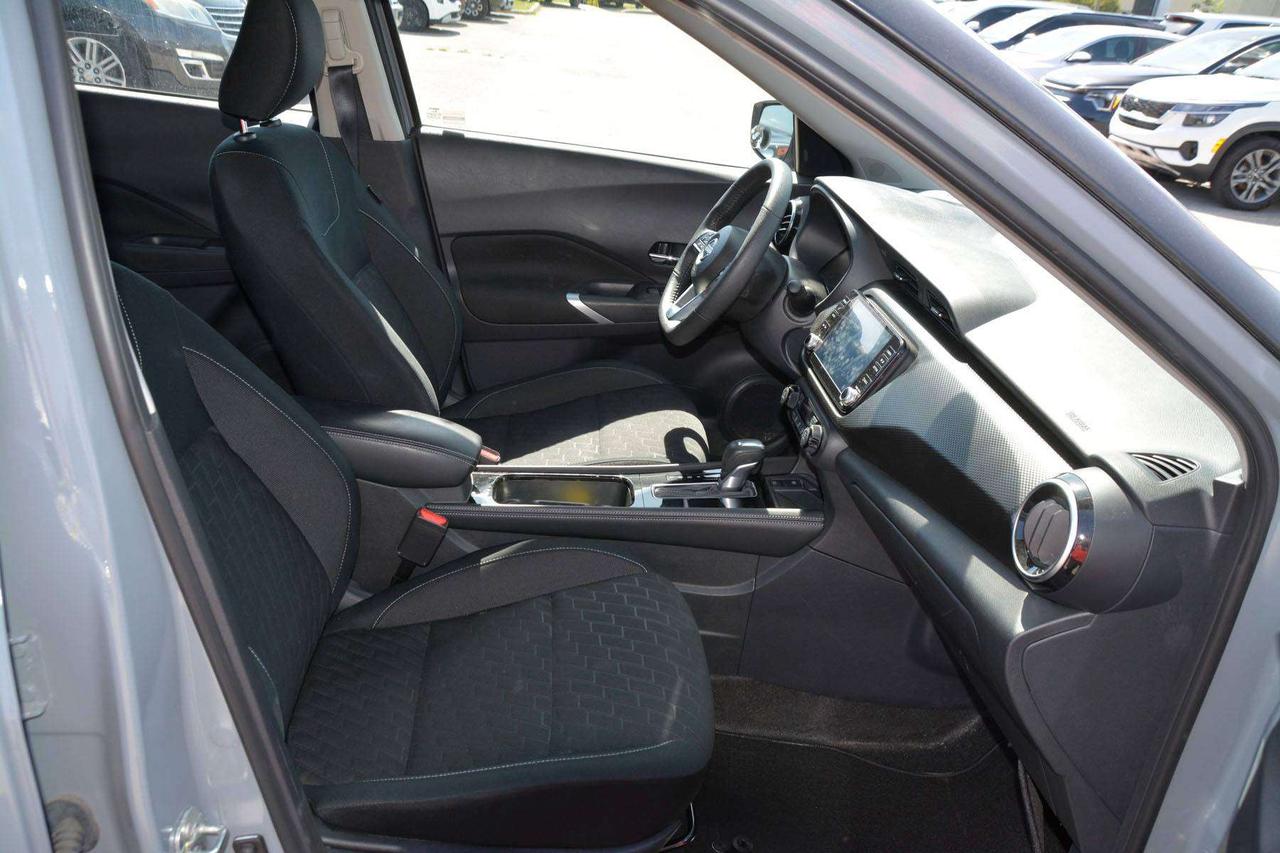2024 Nissan Kicks SV Photo