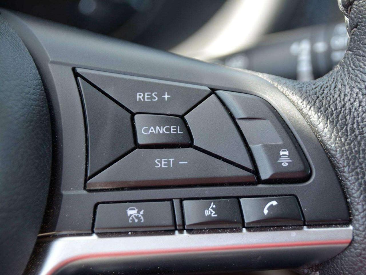 2024 Nissan Kicks SV Photo