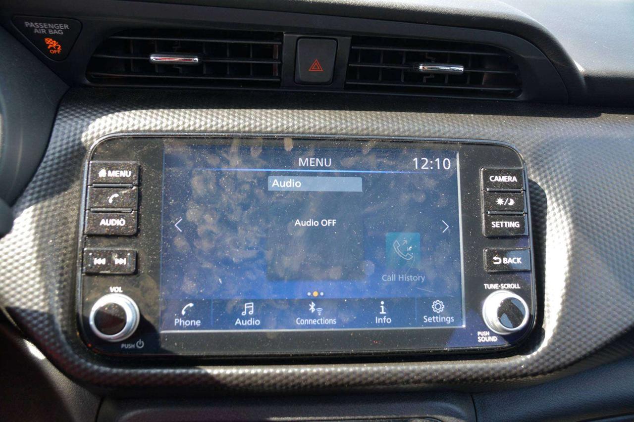 2024 Nissan Kicks SV Photo
