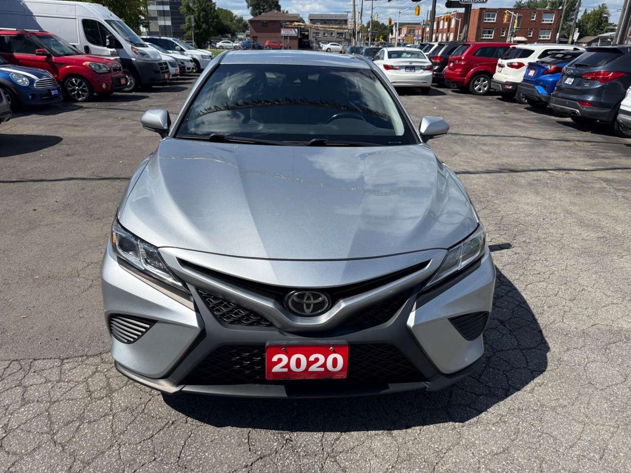 2020 Toyota Camry SE *CERTIFIED* Photo