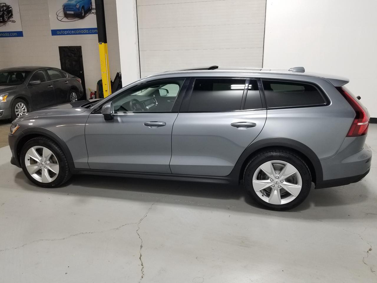 2020 Volvo V60 Cross Country T5 4dr All-Wheel Drive Wagon Photo