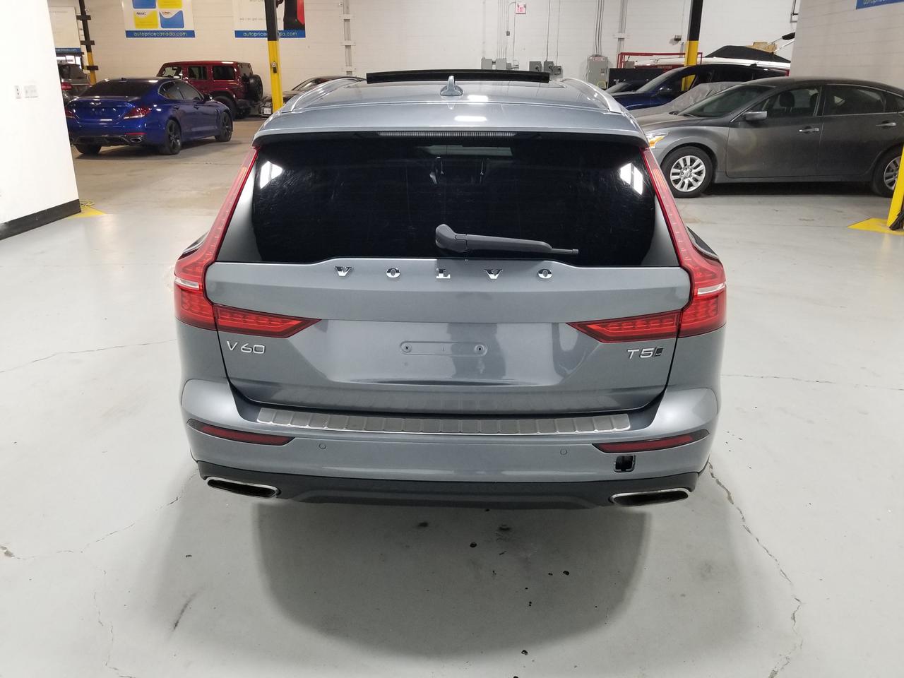 2020 Volvo V60 Cross Country T5 4dr All-Wheel Drive Wagon Photo