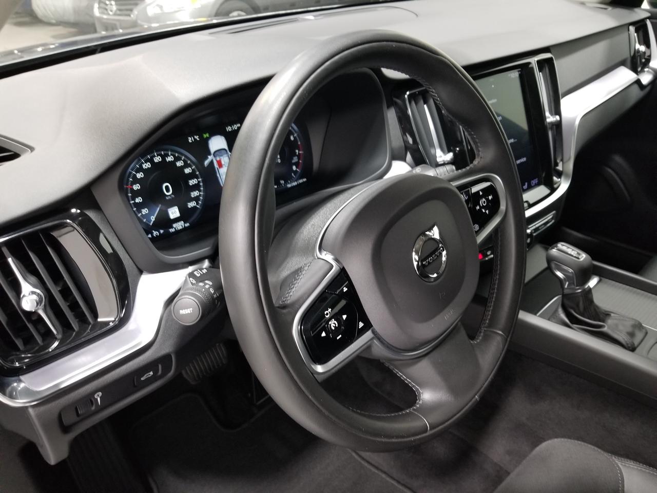 2020 Volvo V60 Cross Country T5 4dr All-Wheel Drive Wagon Photo