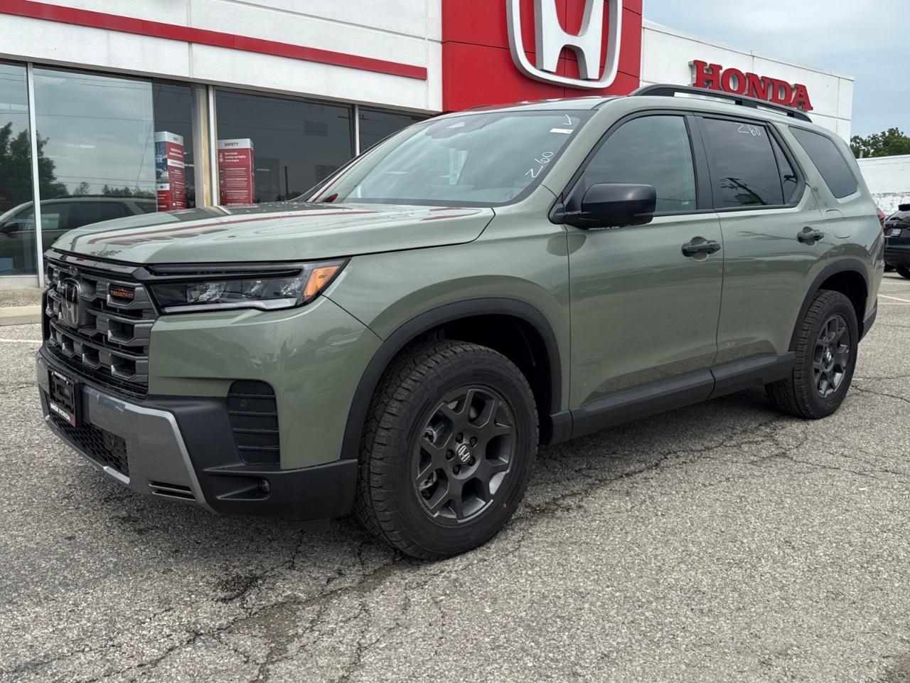 2026 Honda Pilot TrailSport 4dr All-Wheel Drive Photo